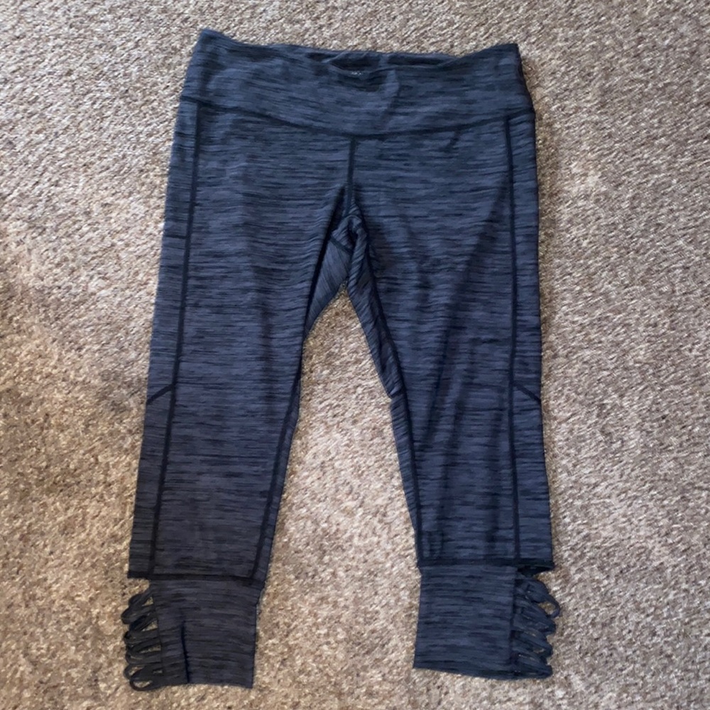 Cinch leggings 🧡